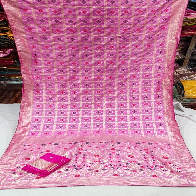 pure viscose Georgette  zari checks fabric, Pink