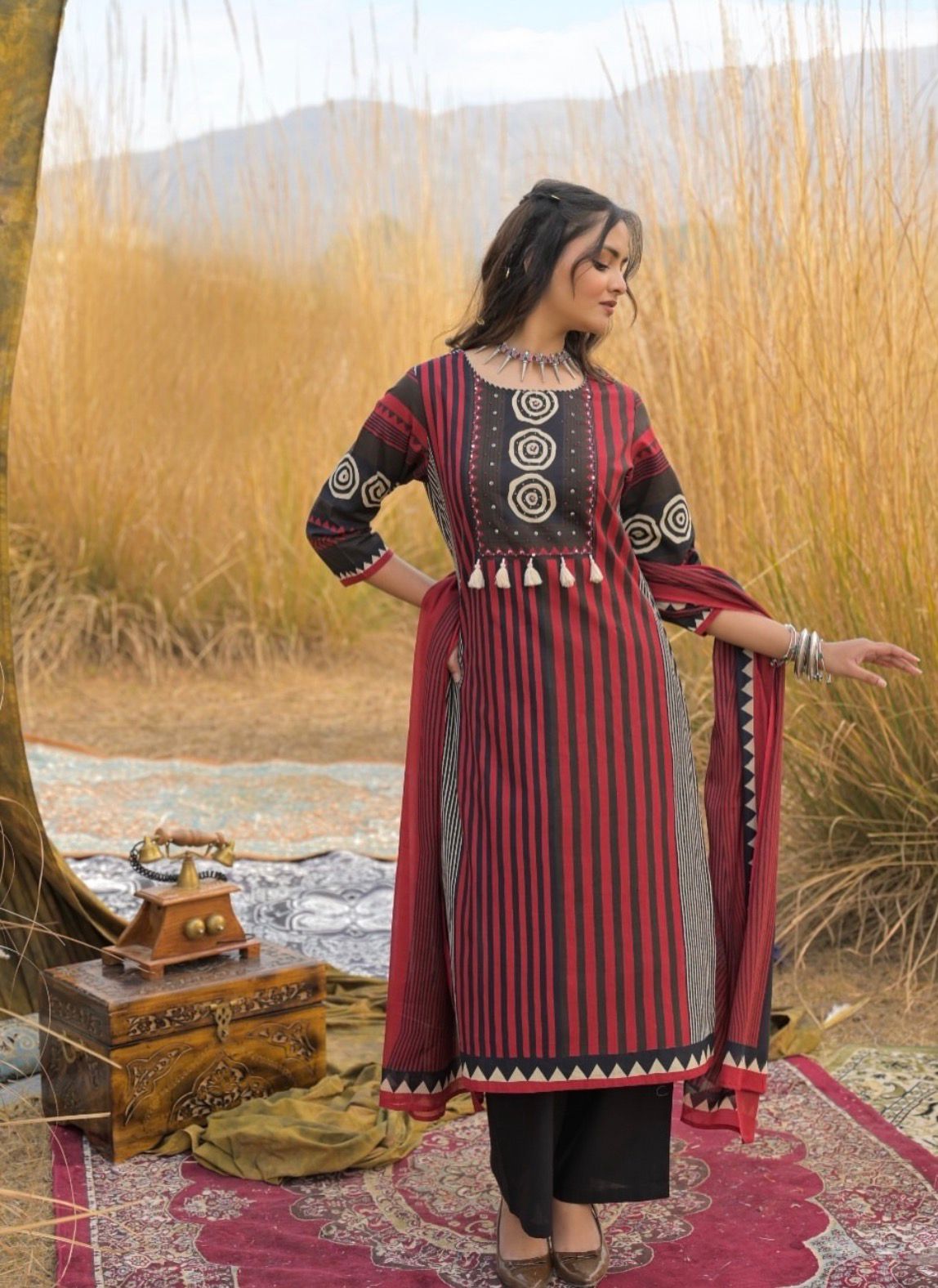 Tribal Stripe Printed Kurta Pant Dupatta Set for Women