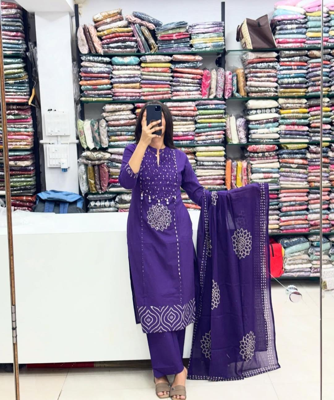 Women’s Bandhani Print Kurta Pant Dupatta Set with Mirror Tassel Detailing
