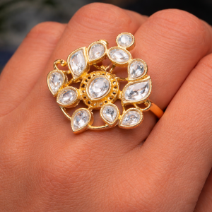 Ivory Radiance Floral Ring