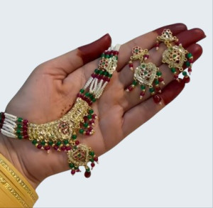 Grand Rajwadi Red & Green Pearl Choker Necklace Set with Earrings