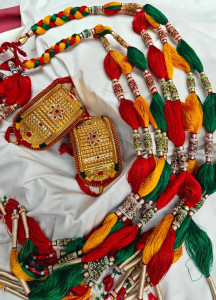 Rajwadi Tricolor Bridal Baju Pochi & Heavy Tassel Dori Set