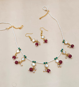 Elegant Beaded Kundan Necklace Set with Earrings
