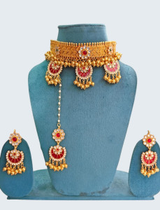 Imperial Gold-Plated Meenakari Choker Set with Maang Tikka & Earrings