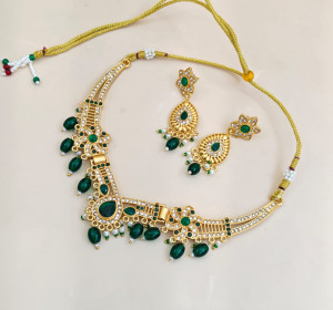 Traditional Emerald Green & Gold Polki Necklace Set with Drip Beads