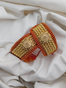 Heavy Gokhru-Style Rajasthani Poonchi Set with Circular Floral Centerpiece